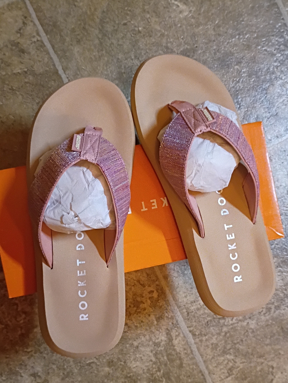 Rocket Dog NWT/BOX Sparkle Pink Lavender Thong Sandals Women's Size 10 - Picture 13 of 16